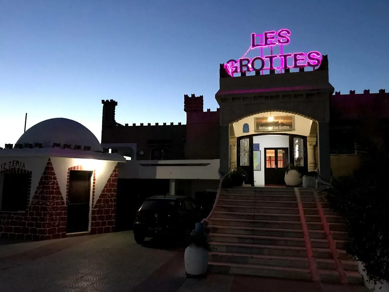 Отель Pension Les Grottes Тунис